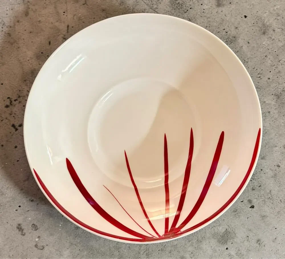 Mikasa Pure Red Coupe Soup Bowl 8 3/4